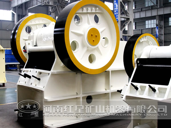 硅藻土顎式破碎機