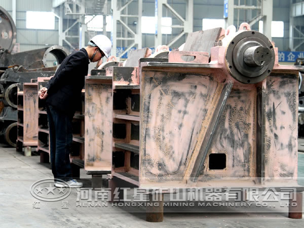 石墨破碎機(jī)