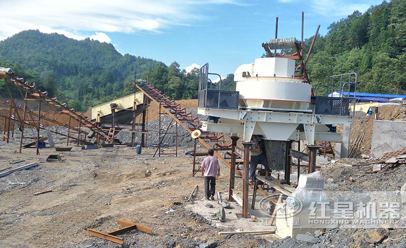 沖擊式制砂機客戶安裝現(xiàn)場