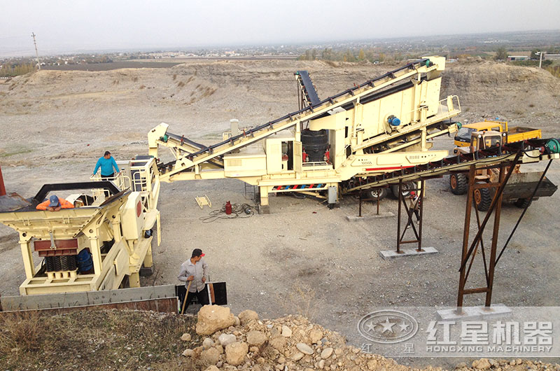 移動(dòng)制砂生產(chǎn)客戶現(xiàn)場 移動(dòng)制砂生產(chǎn)客戶現(xiàn)場