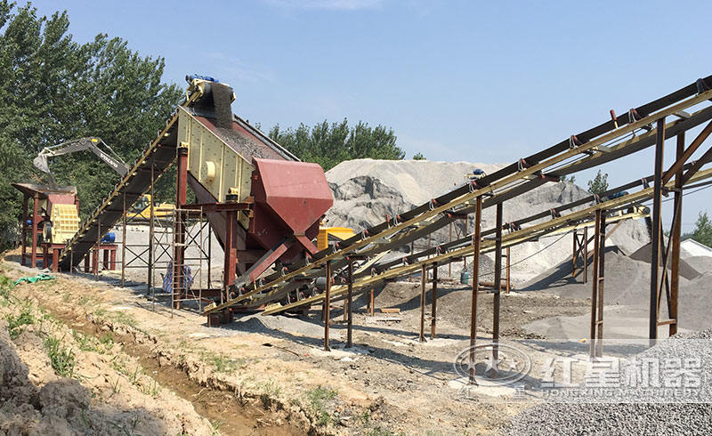 錘破碎石機(jī)用戶現(xiàn)場(chǎng) 錘破碎石機(jī)用戶現(xiàn)場(chǎng)