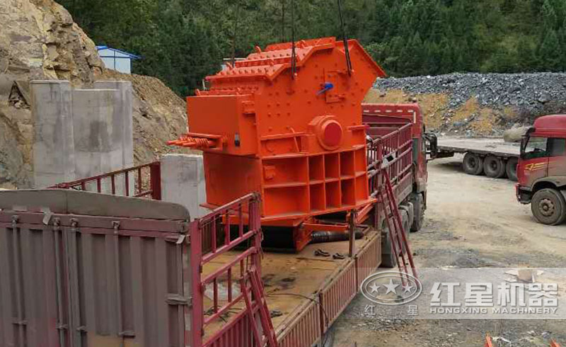 細(xì)碎機抵達(dá)用戶現(xiàn)場