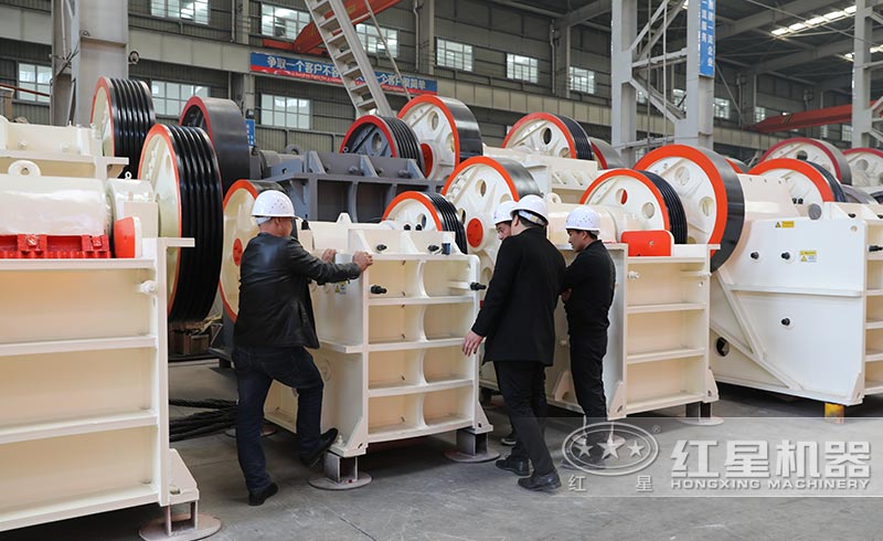 用戶來廠近距離了解設(shè)備 用戶來廠近距離了解設(shè)備