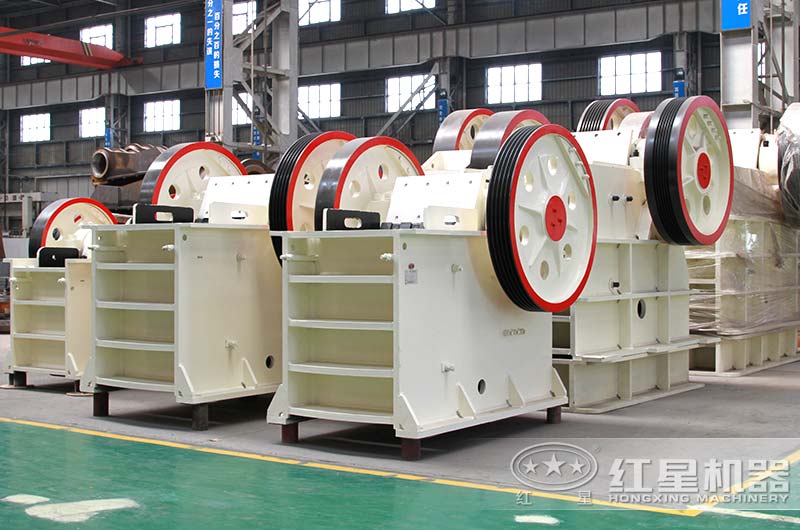 顎式破碎機(jī)(大型、小型任選擇)