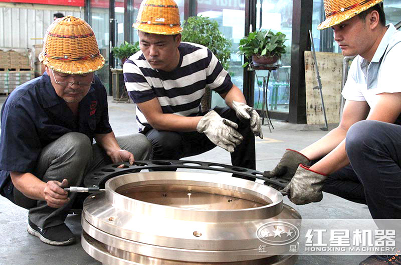 專注、用心，每個(gè)細(xì)節(jié)嚴(yán)格要求