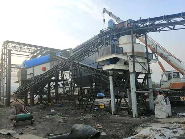 小型制砂機(jī)一套多少錢(qián)？小沙場(chǎng)一年掙多少錢(qián)？