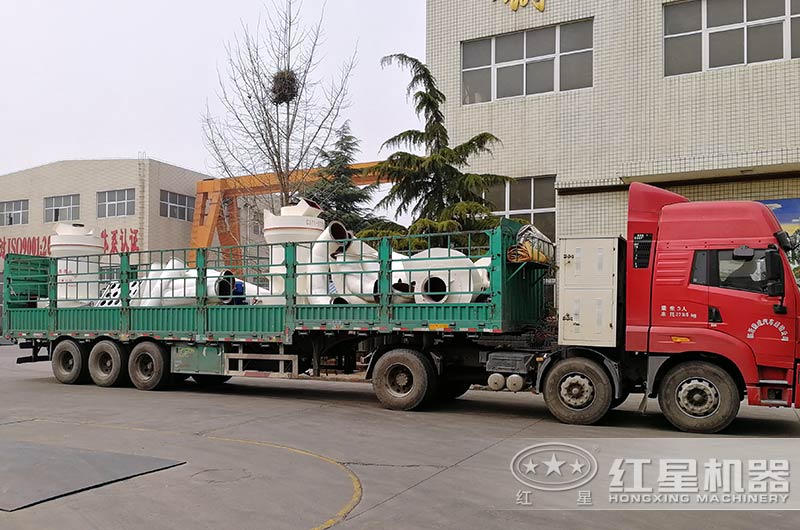 爐渣磨粉機發(fā)往江蘇