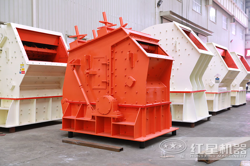 1210反擊破碎機(jī)設(shè)備實拍圖