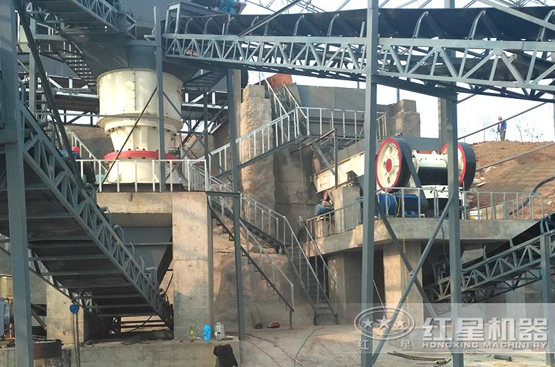 山西客戶碎石機(jī)生產(chǎn)現(xiàn)場實(shí)拍圖