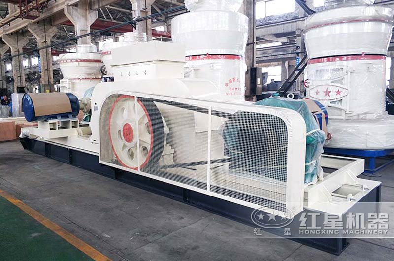 對(duì)輥破小型制沙機(jī)，可處理含水分8%物料