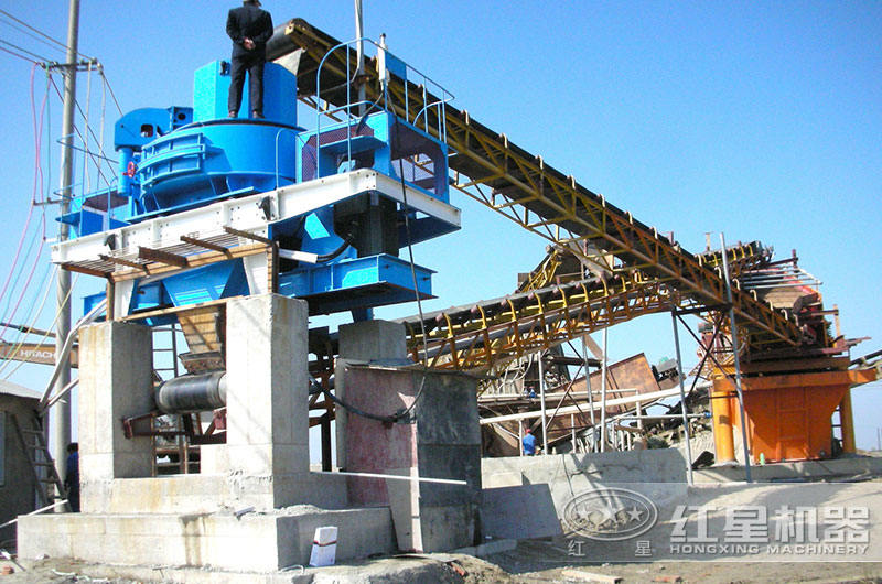 沙場(chǎng)打沙機(jī)生產(chǎn)現(xiàn)場(chǎng)