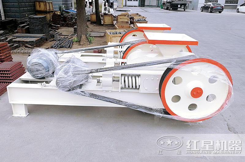 對(duì)輥機(jī)廠區(qū)實(shí)拍圖