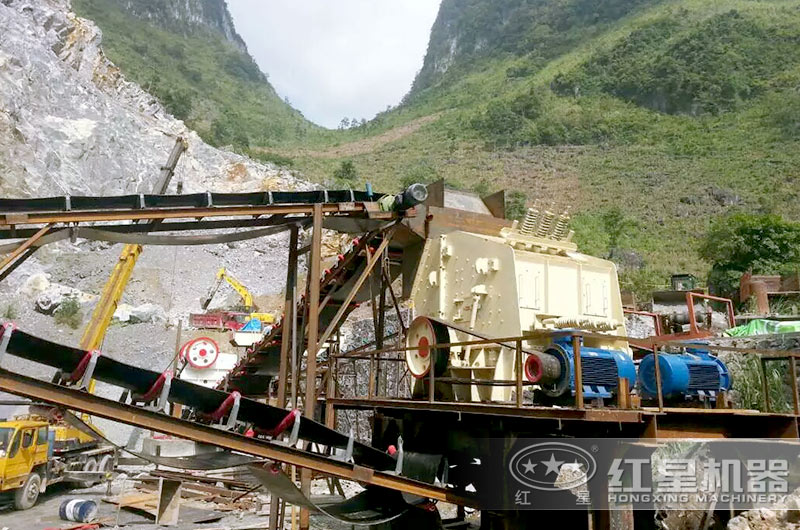 1210反擊破碎機(jī)生產(chǎn)現(xiàn)場，效率高，成品料品質(zhì)好